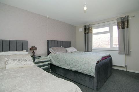 54 Owlet Road, Shipley, BD18 2LT