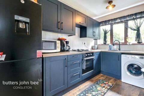 39 Crescent Road, Congleton, CW12 4BG