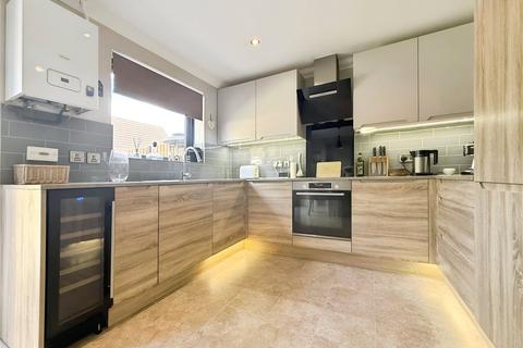 4 bedroom semi-detached house for sale, Marcheria Close, Bracknell, Berkshire