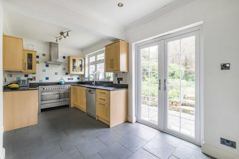 4 bedroom detached house for sale, Rafford Way, Bromley, BR1
