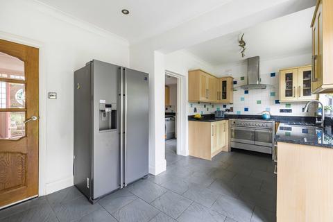 4 bedroom detached house for sale, Rafford Way, Bromley, BR1