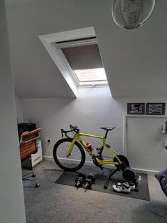 1 bedroom house to rent, Bath Road, Bristol BS4
