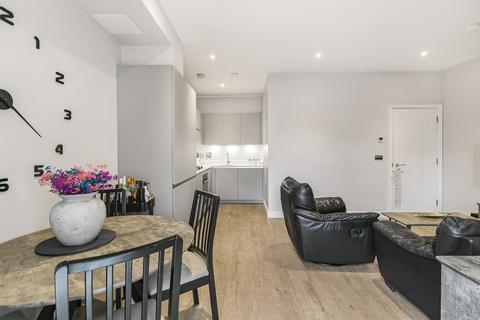 undefined, Red Lion Road, Surbiton, KT6