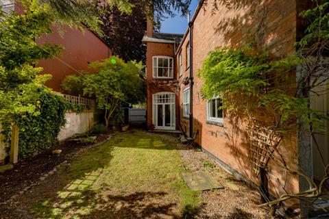 5 bedroom semi-detached house for sale, St. Johns Road, Stoneygate, Leicester