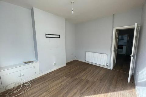 2 bedroom terraced house to rent, Reeves Road, Derby DE23