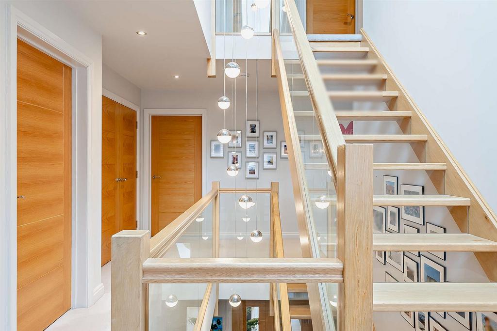 8643843-interior24-800.jpg