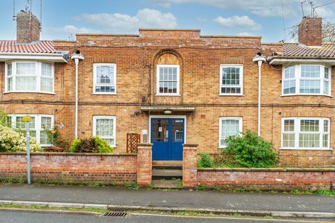 21 Bull Close, Norwich, NR3 1SX