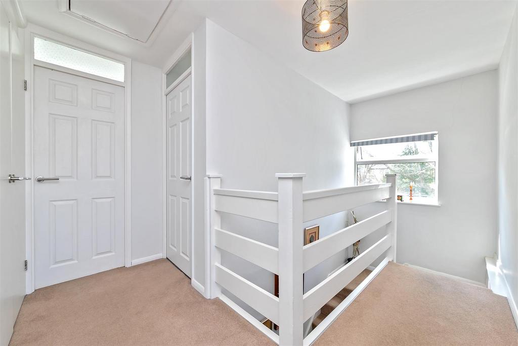 25 Deva Close-22.jpg