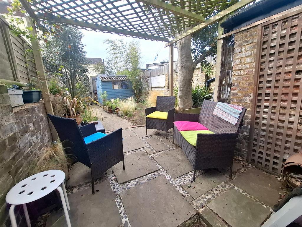 Garden 2.jpg