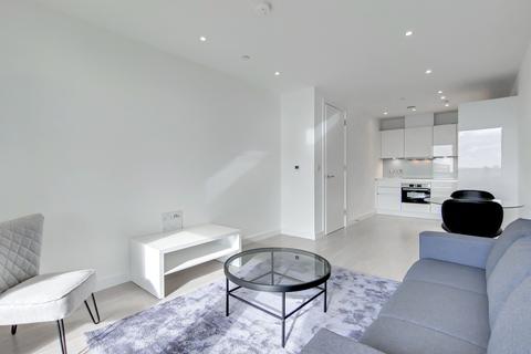 1 bedroom apartment for sale, Carriage House, City North Place