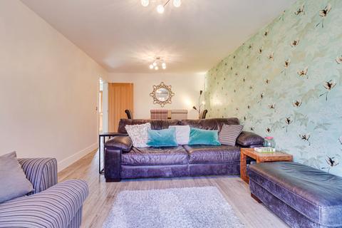 21 Bell Farm Close, Studham, Dunstable, LU6 2QX