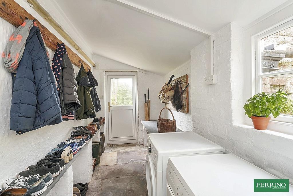 Utility/Boot Room