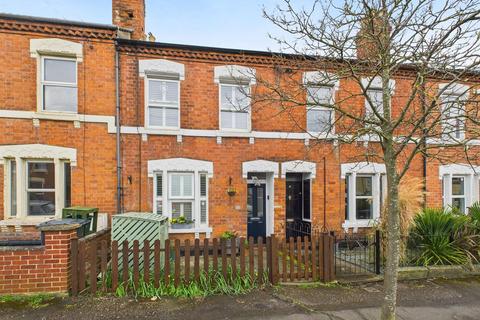 16 Henry Street, Gloucester, GL1 3DZ