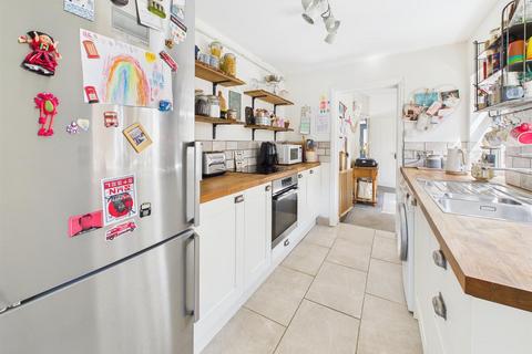 16 Henry Street, Gloucester, GL1 3DZ