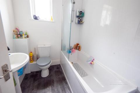 11 Argyle Square, Sunderland, SR2 7BS