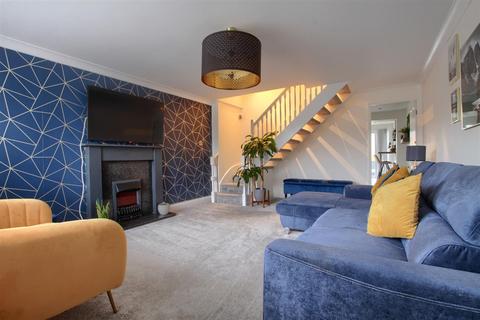 98 Baldoon Sands, Middlesbrough, TS5 8UF