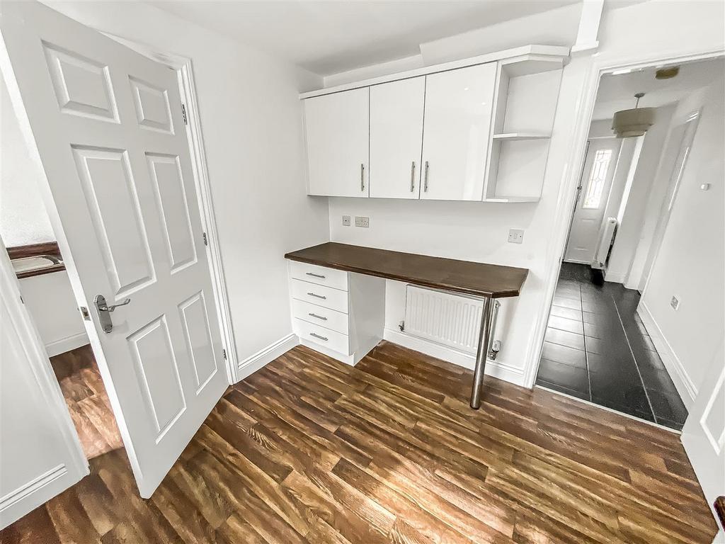 Kitchen (2).jpg