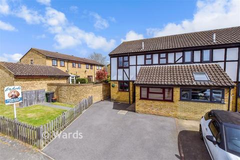 3 bedroom end of terrace house for sale, Blacksmith Drive, Maidstone ME14