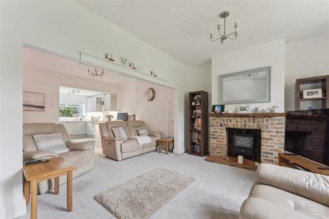 2 bedroom cottage for sale, Station Cottages, Denham