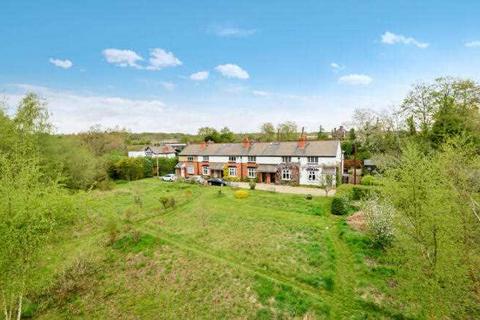 2 bedroom cottage for sale, Station Cottages, Denham