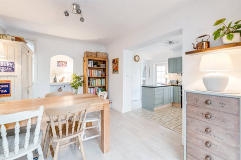 3 bedroom detached house for sale, Durrington Hill, Worthing, West Sussex, BN13