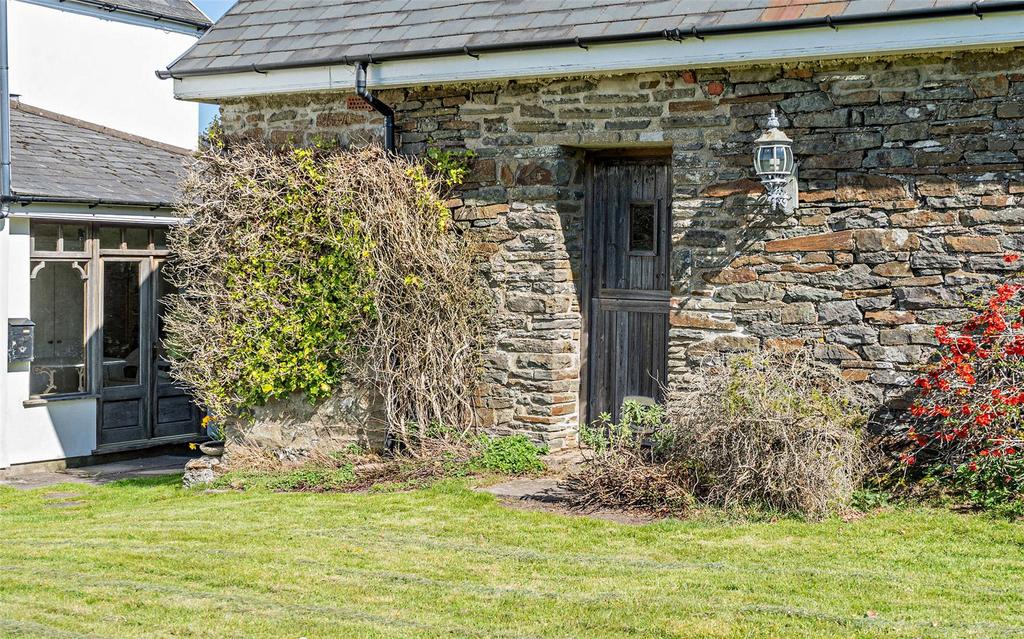 Outbuilding