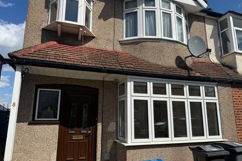 5 bedroom end of terrace house to rent, Rowan Crescent, London SW16