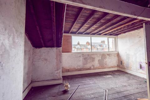 6 bedroom house for sale, Argyle Square, Ashbrooke, Sunderland
