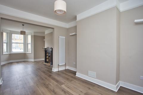 26 Downs Road, Walmer, Deal, CT14 7SY