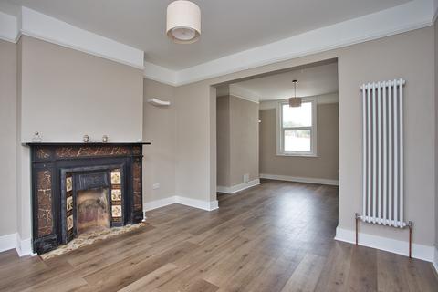 26 Downs Road, Walmer, Deal, CT14 7SY