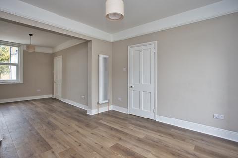 26 Downs Road, Walmer, Deal, CT14 7SY