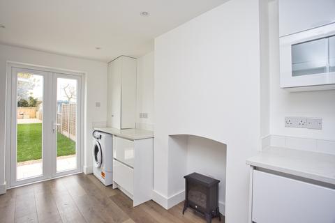 26 Downs Road, Walmer, Deal, CT14 7SY