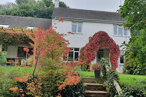 West Charleton, Kingsbridge
