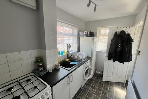 20 Bramley Close, Pill, Bristol, BS20 0DY