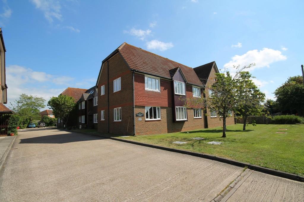 Windlesham Court, Worthing Road 1 bed flat £125,000