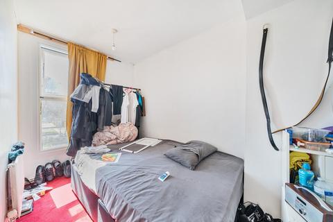 141 Mangold Way, Erith, DA18 4DB