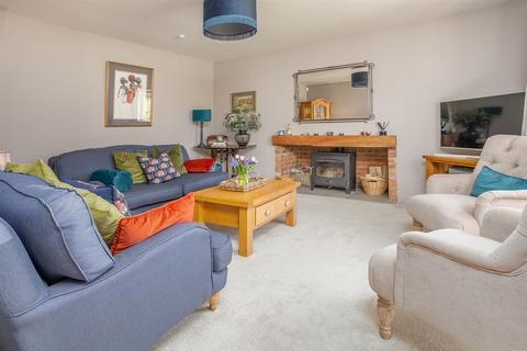 5 bedroom detached house for sale, Broad Lane, Husbands Bosworth LE17