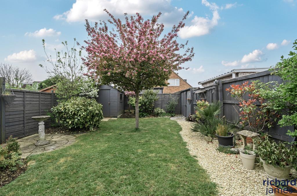 93d6507b1f3b439e96a835fe254736b3