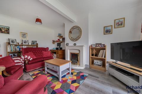 11 Keble Close, Nythe, Swindon, SN3 3NN