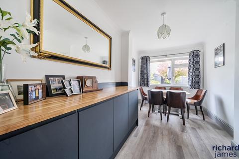 11 Keble Close, Nythe, Swindon, SN3 3NN