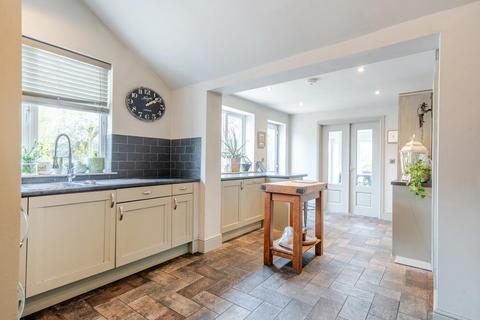 Poppins Elson Road, Ellesmere, SY12 9EU