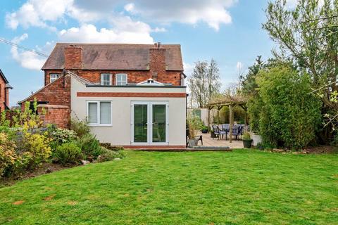 Poppins Elson Road, Ellesmere, SY12 9EU