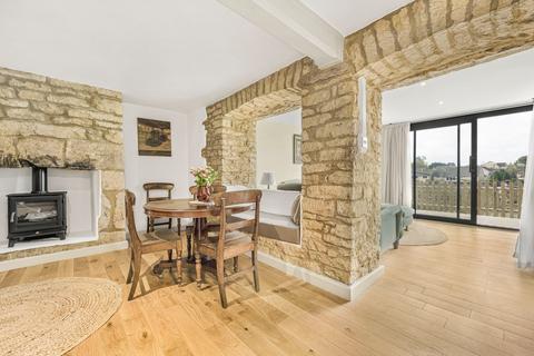 2 bedroom terraced house for sale, West Street, Tetbury, Gloucestershire, GL8