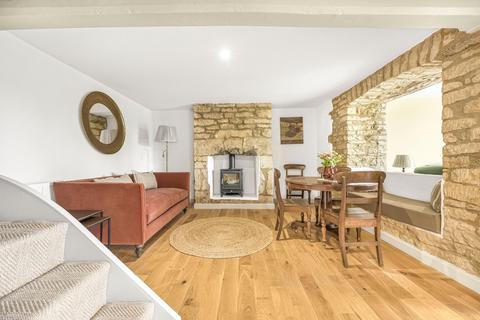 2 bedroom terraced house for sale, West Street, Tetbury, Gloucestershire, GL8