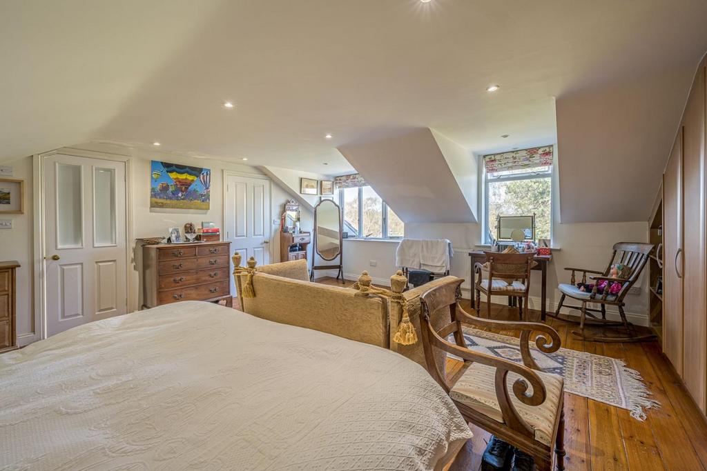 Master Bedroom 3