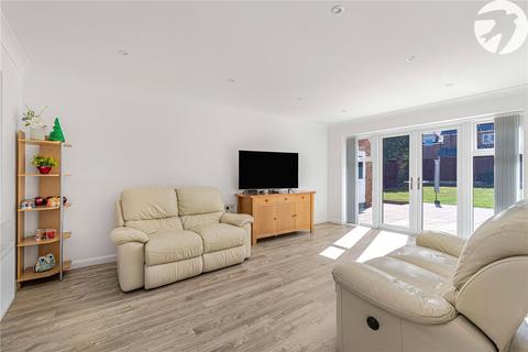 72 Castleridge Drive, Greenhithe, DA9 9WT