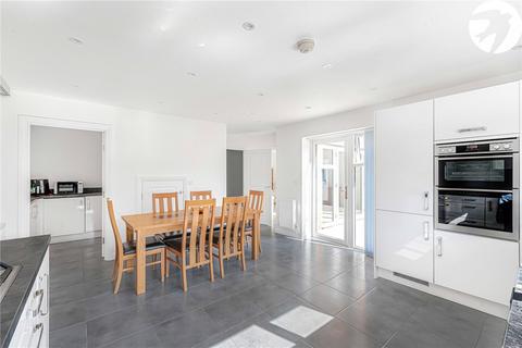 72 Castleridge Drive, Greenhithe, DA9 9WT