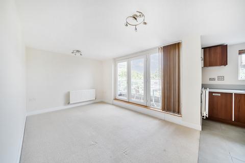2 bedroom apartment for sale, The Quadrant, Rickmansworth, Hertfordshire
