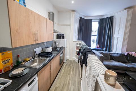 6 bedroom terraced house for sale, Argyle Square, Ashbrooke, Sunderland