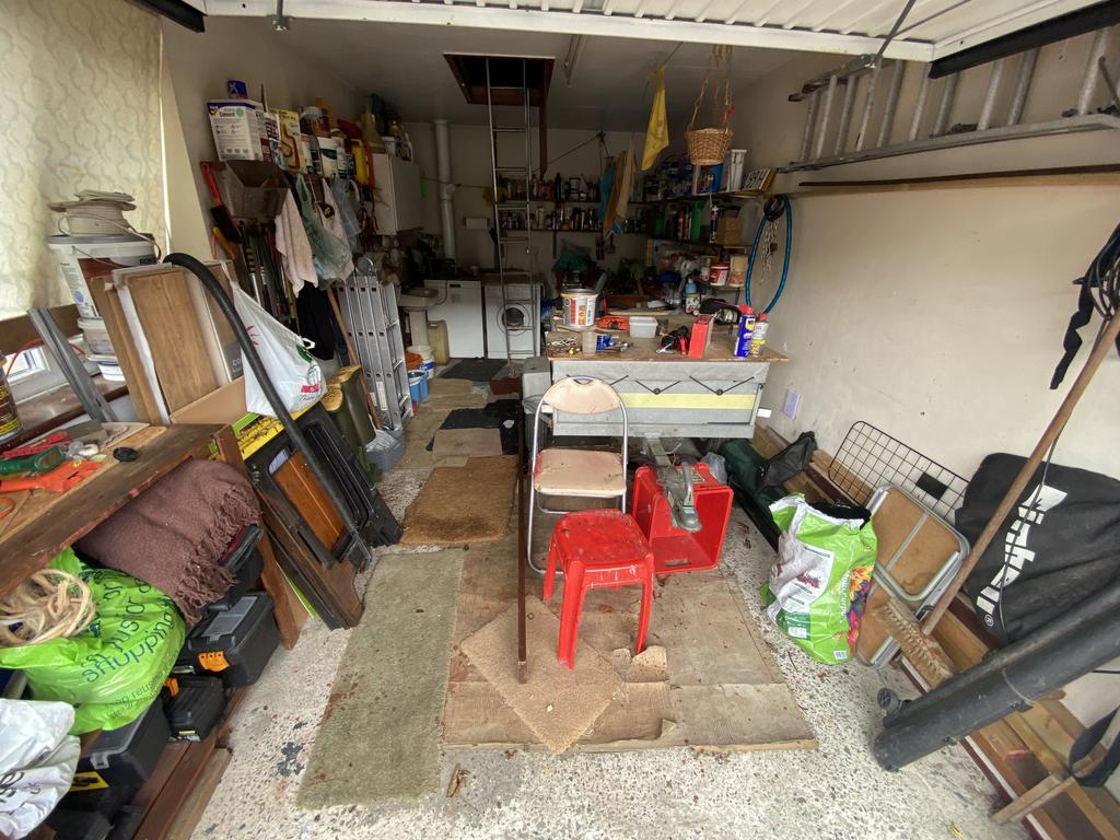 Integral garage